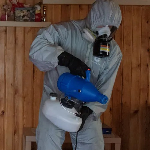 ФОТО Дезинфекция в районе станции метро Коммунарка