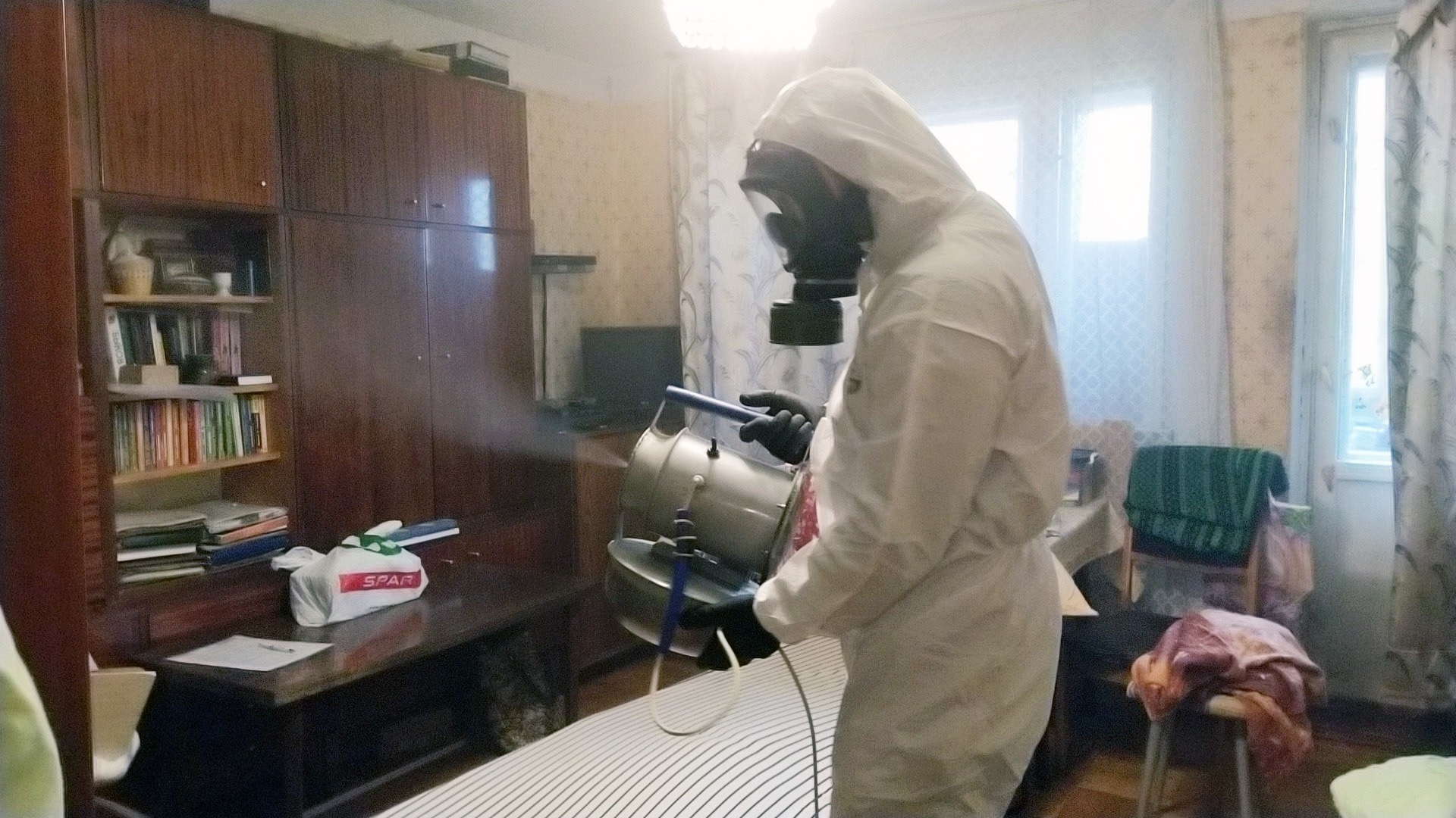 ФОТО Безопасны ли препараты для дезинсекции в районе станции метро Коммунарка? | подробно